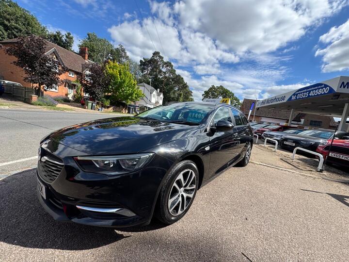 Vauxhall Insignia 1.6 Turbo D BlueInjection Design Nav Sports Tourer Euro 6 (s/s) 5dr