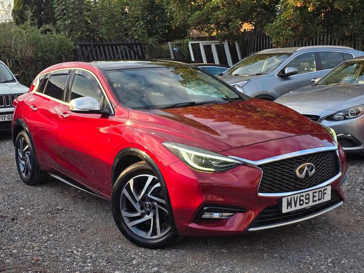 Infiniti Q30 1.6T Luxe Euro 6 (s/s) 5dr
