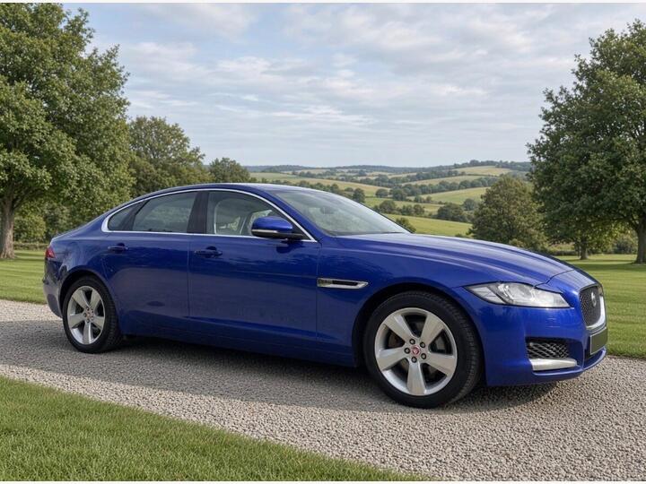 Jaguar XF 2.0d Portfolio Auto Euro 6 (s/s) 4dr