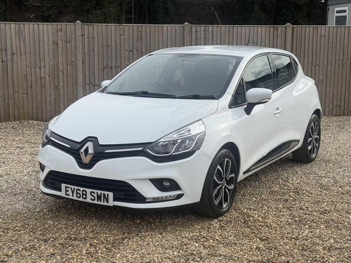 Renault CLIO 0.9 TCe Play Euro 6 (s/s) 5dr
