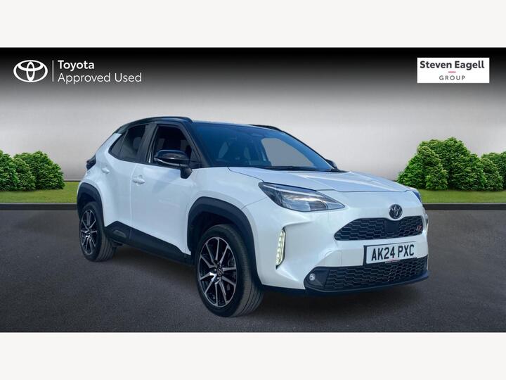 Toyota Yaris Cross 1.5 VVT-h GR SPORT E-CVT Euro 6 (s/s) 5dr Toyota Yaris Cross 1.5 VVT-h GR SPORT E-CVT Euro 6 (s/s) 5dr