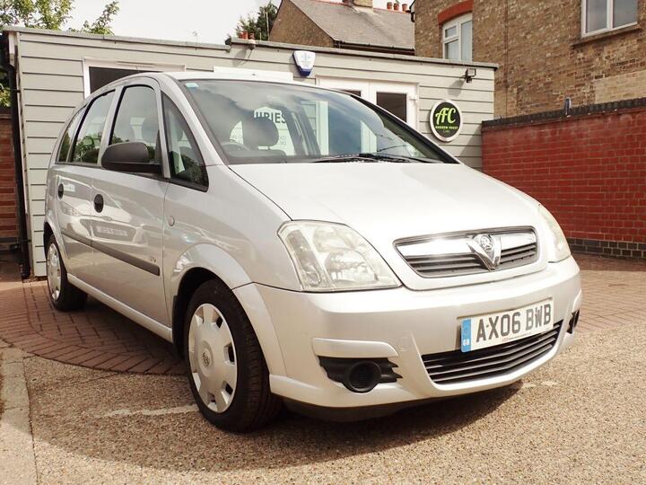 Vauxhall MERIVA 1.6i 16v Life Easytronic 5dr