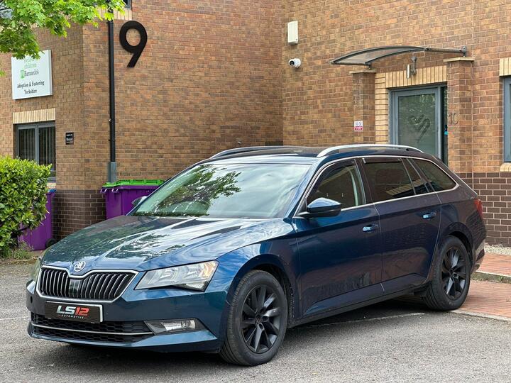 Skoda Superb 2.0 TDI SE Business Euro 6 (s/s) 5dr Skoda Superb 2.0 TDI SE Business Euro 6 (s/s) 5dr