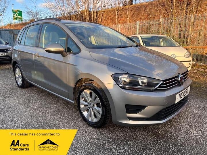 Volkswagen Golf 1.4 TSI BlueMotion Tech SE Euro 6 (s/s) 5dr Volkswagen Golf 1.4 TSI BlueMotion Tech SE Euro 6 (s/s) 5dr