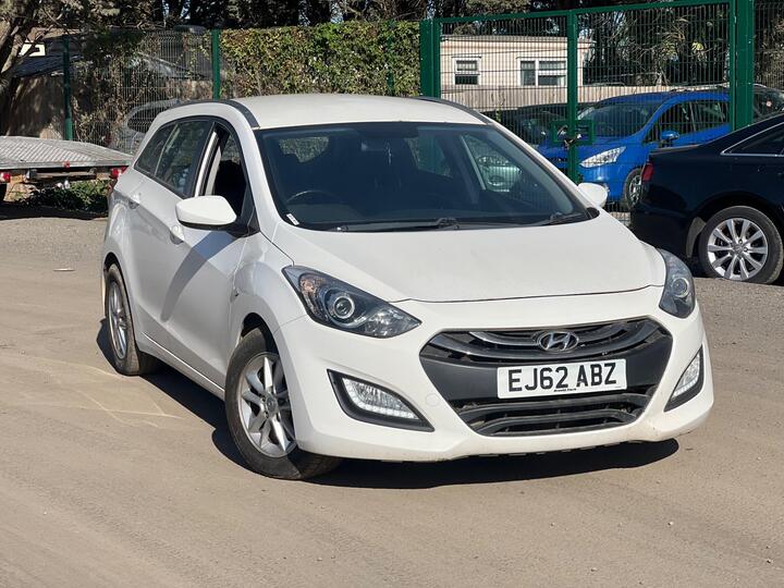 Hyundai I30 1.6 CRDi Blue Drive Active Tourer Euro 5 (s/s) 5dr