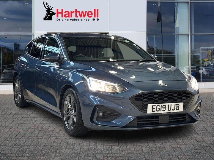 Ford Focus 1.0T EcoBoost ST-Line Euro 6 (s/s) 5dr