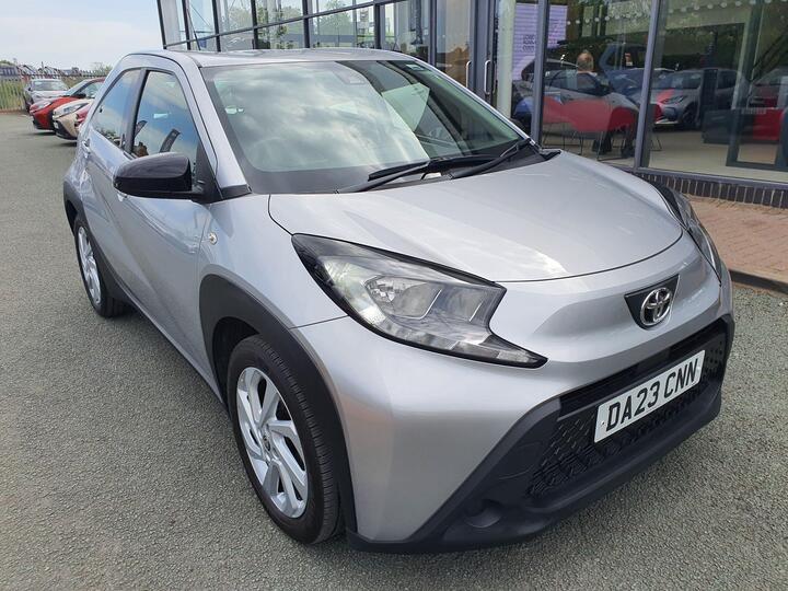 Toyota Aygo X 1.0 VVT-i Pure Euro 6 (s/s) 5dr