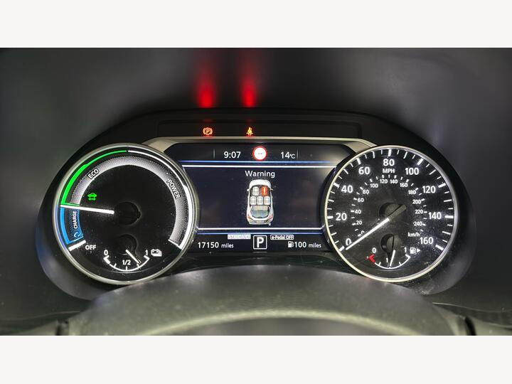 Nissan Juke 1.6 N-Connecta Auto Euro 6 5dr