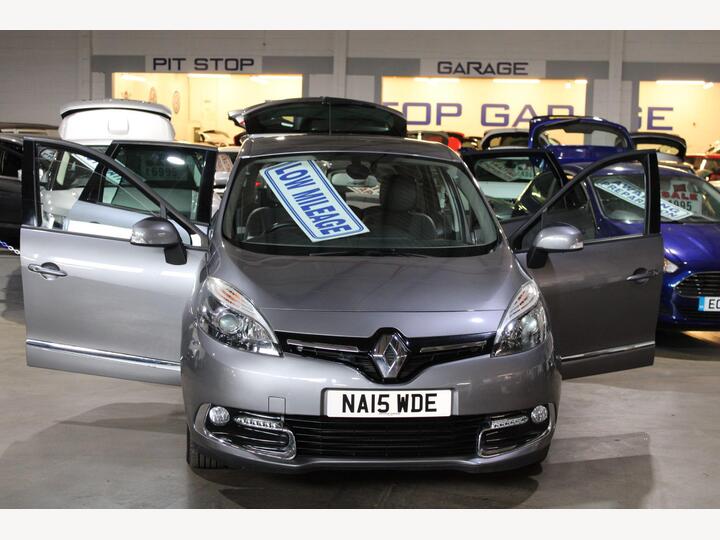 Renault Scenic 1.5 DCi ENERGY Dynamique TomTom Euro 5 (s/s) 5dr