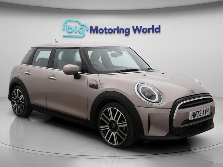 MINI Hatch 1.5 Cooper Exclusive Steptronic Euro 6 (s/s) 5dr