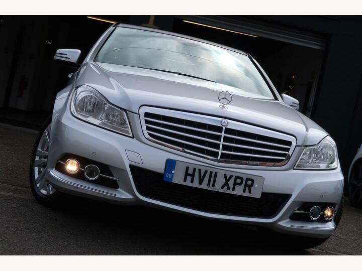 Mercedes-Benz C-CLASS 1.8 C180 BlueEfficiency Elegance Auto Euro 5 4dr