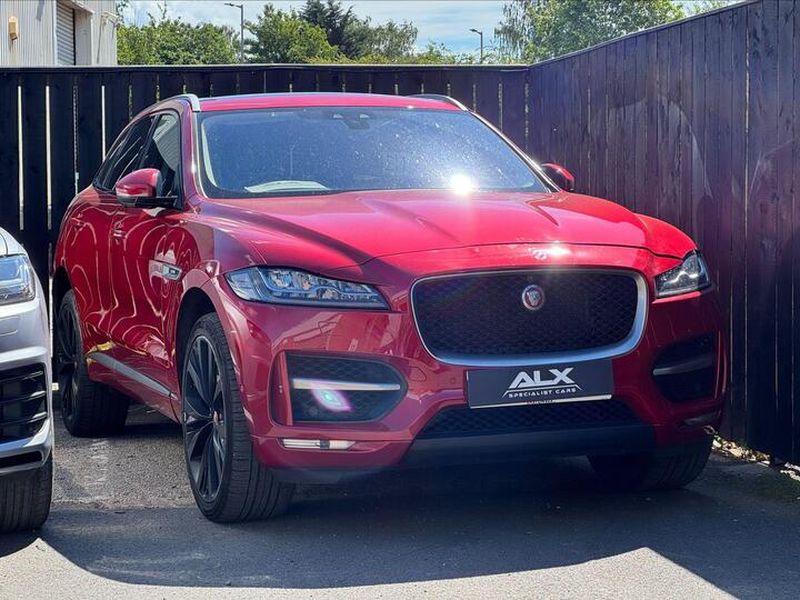 Jaguar F-PACE 2.0 P300 R-Sport Auto AWD Euro 6 (s/s) 5dr