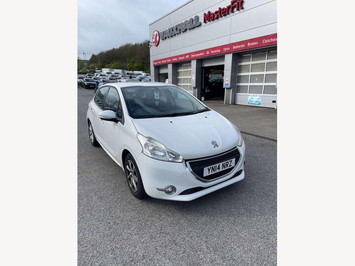 Peugeot 208 1.2 VTi Active Euro 5 5dr