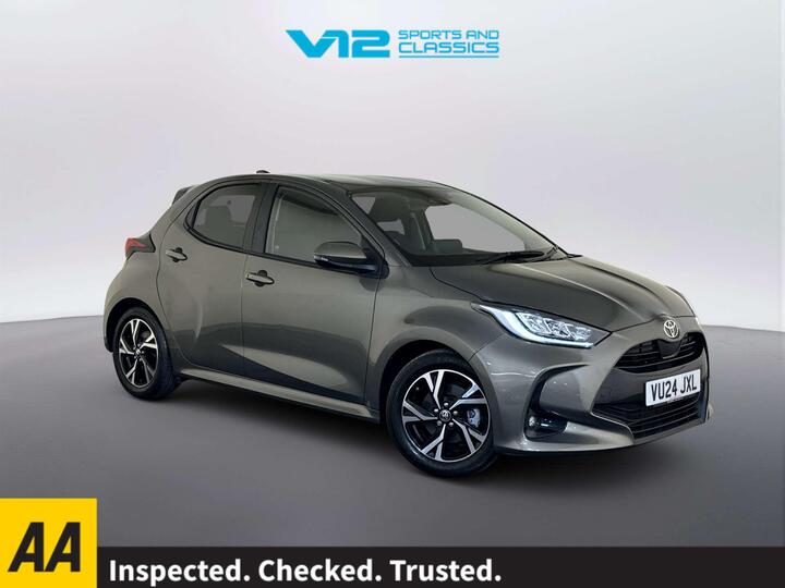 Toyota Yaris 1.5 VVT-h Design E-CVT Euro 6 (s/s) 5dr
