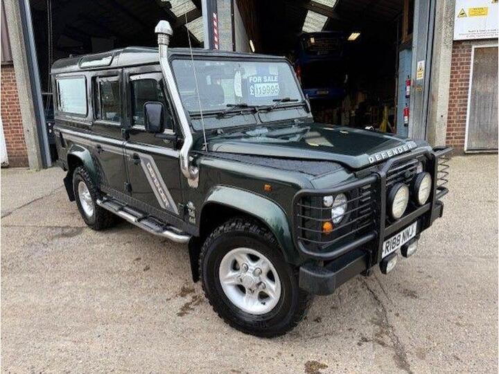 Land Rover Defender 110 2.5 TDi County Station Wagon 5dr
