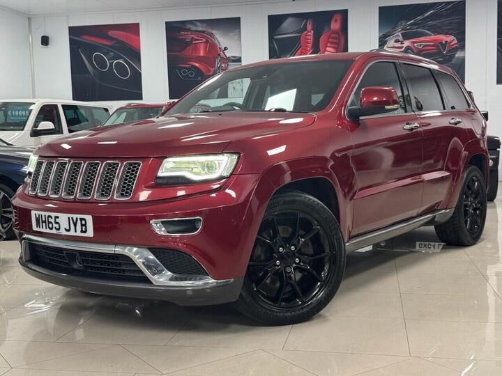 Jeep GRAND CHEROKEE 3.0 V6 CRD Summit Auto 4WD Euro 6 5dr Jeep GRAND CHEROKEE 3.0 V6 CRD Summit Auto 4WD Euro 6 5dr
