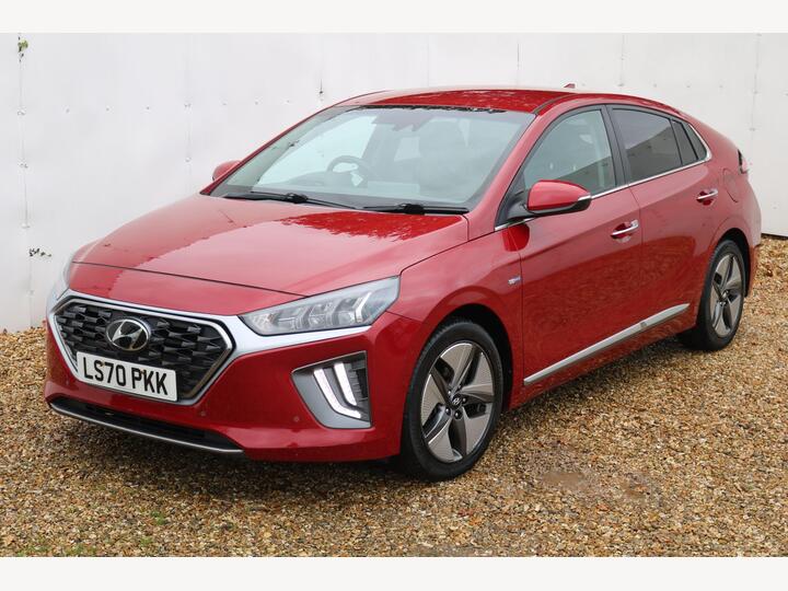 Hyundai IONIQ 1.6 H-GDi Premium SE DCT Euro 6 (s/s) 5dr Hyundai IONIQ 1.6 H-GDi Premium SE DCT Euro 6 (s/s) 5dr