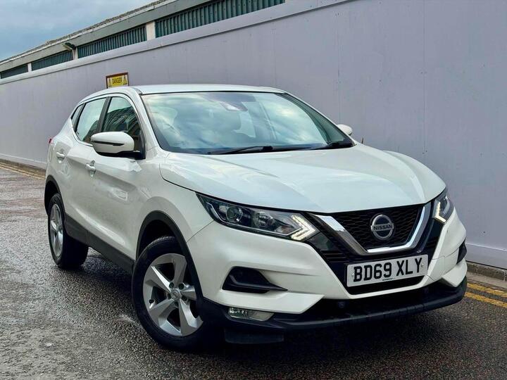 Nissan Qashqai 1.3 DIG-T Acenta Premium Euro 6 (s/s) 5dr