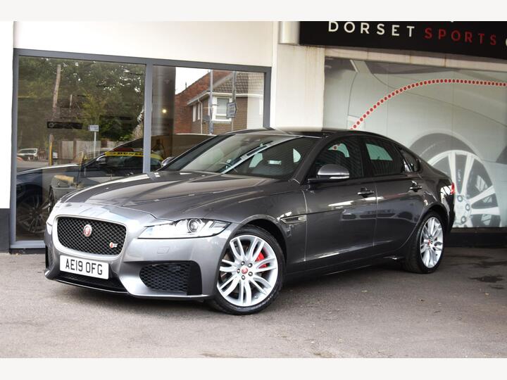 Jaguar XF 3.0d V6 S Auto Euro 6 (s/s) 4dr