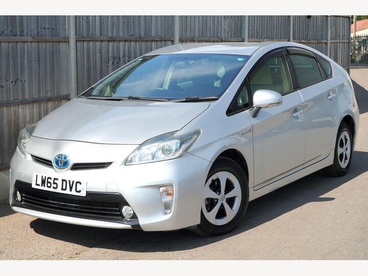 Toyota Prius 1.8 VVT-h T3 CVT Euro 6 (s/s) 5dr