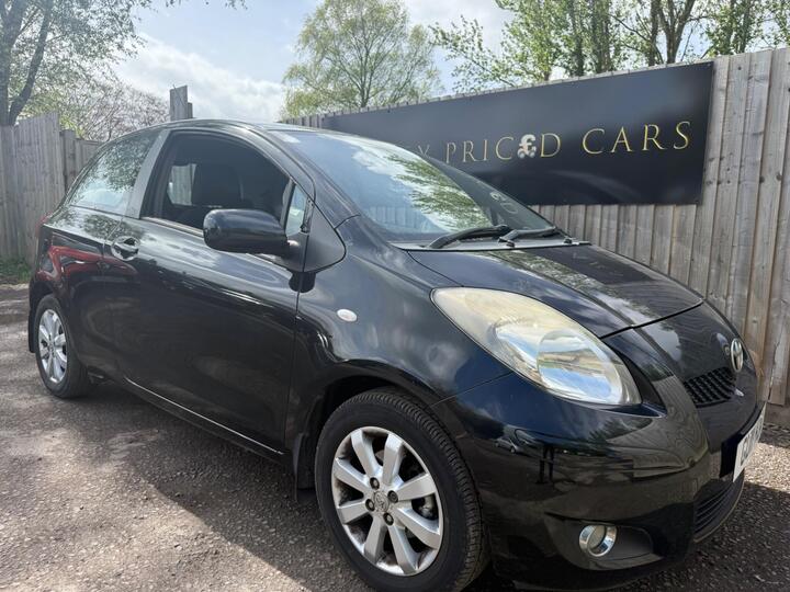 Toyota Yaris 1.33 Dual VVT-i T Spirit Euro 5 (s/s) 3dr