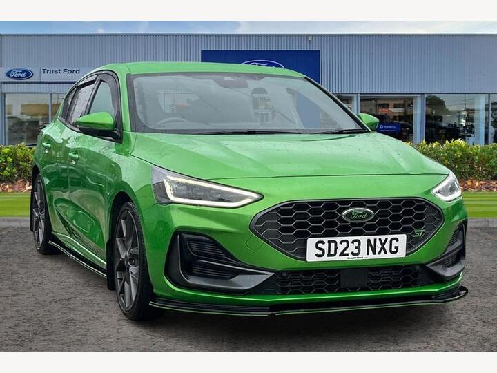 Ford FOCUS 2.3T EcoBoost ST Euro 6 (s/s) 5dr