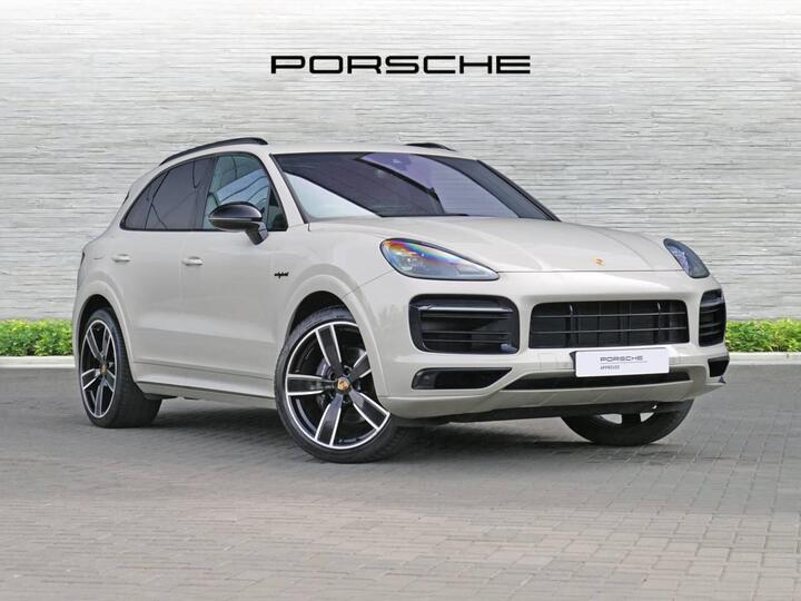 Porsche Cayenne V6