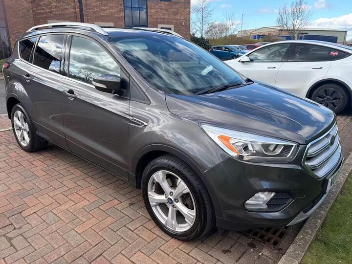 Ford Kuga 2.0 TDCi Titanium Euro 6 (s/s) 5dr