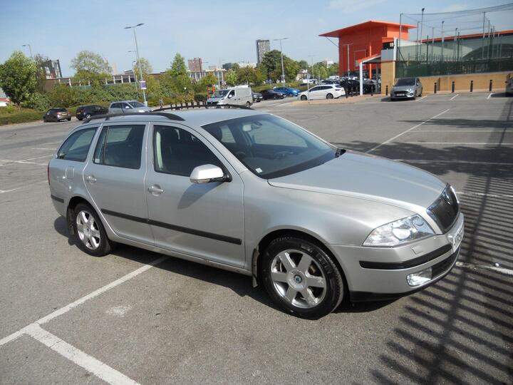 Skoda Octavia 1.9 TDI Elegance Euro 4 5dr