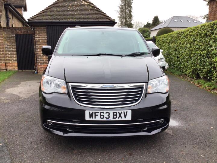 Chrysler Grand Voyager 2.8 CRD SR Auto Euro 5 5dr Chrysler Grand Voyager 2.8 CRD SR Auto Euro 5 5dr
