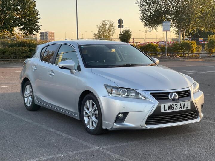 Lexus CT 1.8 200h Premier Hatchback 5dr Petrol Hybrid CVT Euro 5 (s/s) (136 Ps)
