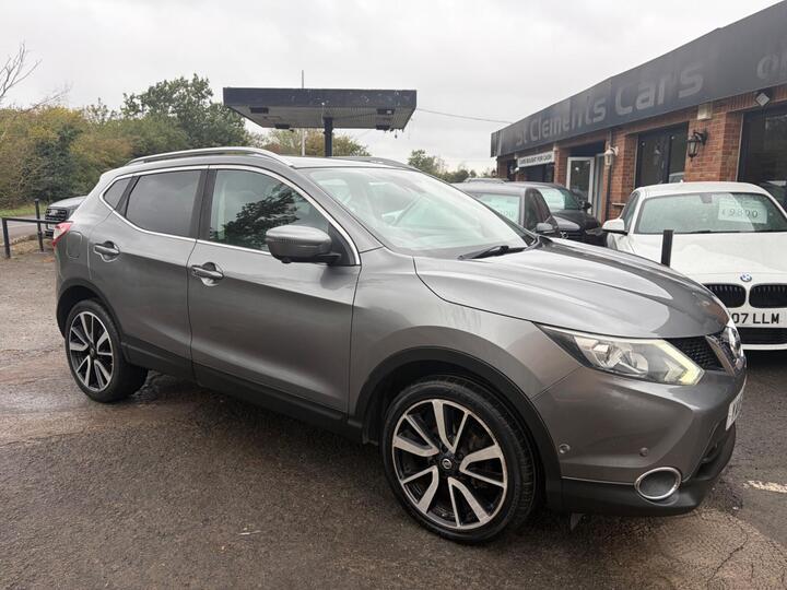 Nissan Qashqai 1.5 DCi Tekna 2WD Euro 6 (s/s) 5dr