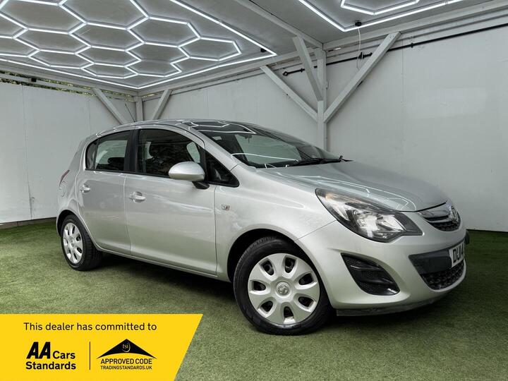 Vauxhall Corsa 1.4 16V Exclusiv Auto Euro 5 5dr (A/C) Vauxhall Corsa 1.4 16V Exclusiv Auto Euro 5 5dr (A/C)