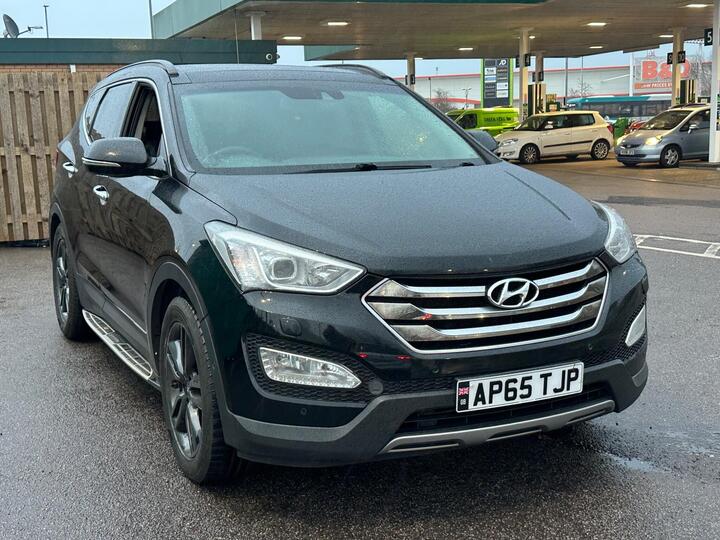 Hyundai Santa Fe 2.2 CRDi Blue Drive Premium SE Auto 4WD Euro 6 (s/s) 5dr (7 Seat) Hyundai Santa Fe 2.2 CRDi Blue Drive Premium SE Auto 4WD Euro 6 (s/s) 5dr (7 Seat)