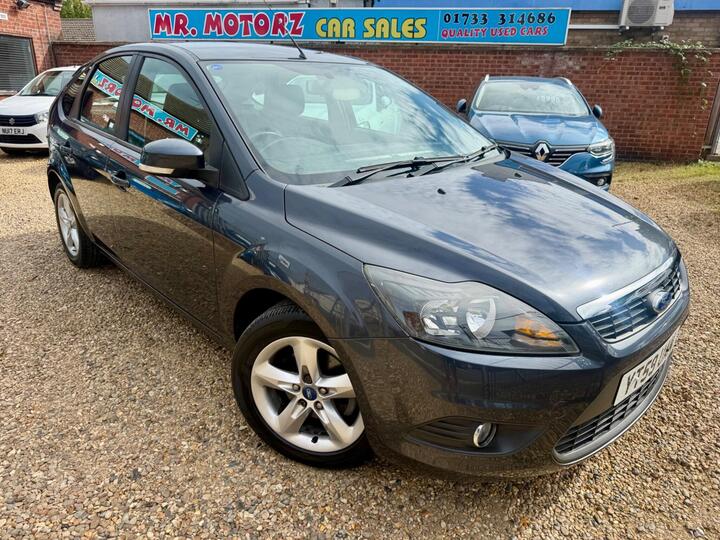 Ford Focus 1.6 Zetec 5dr