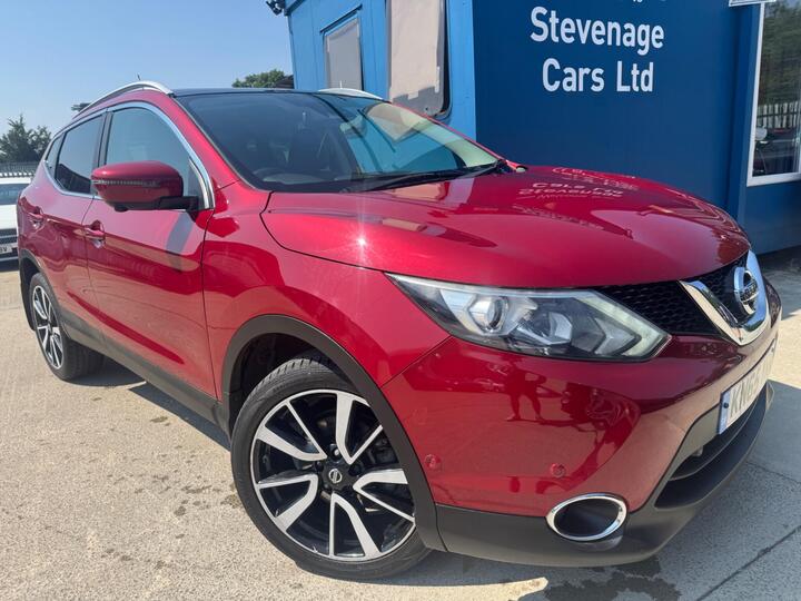 Nissan Qashqai 1.2 DIG-T Tekna 2WD Euro 6 (s/s) 5dr