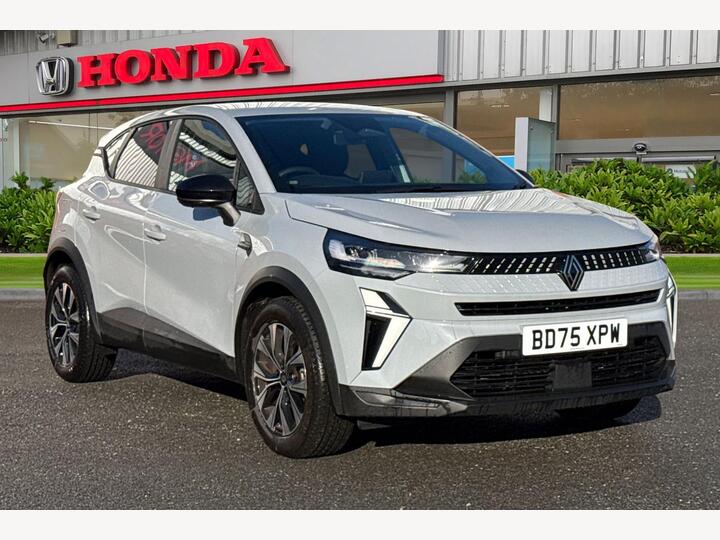 Renault Captur 1.8 E-TECH Evolution Auto Euro 6 (s/s) 5dr