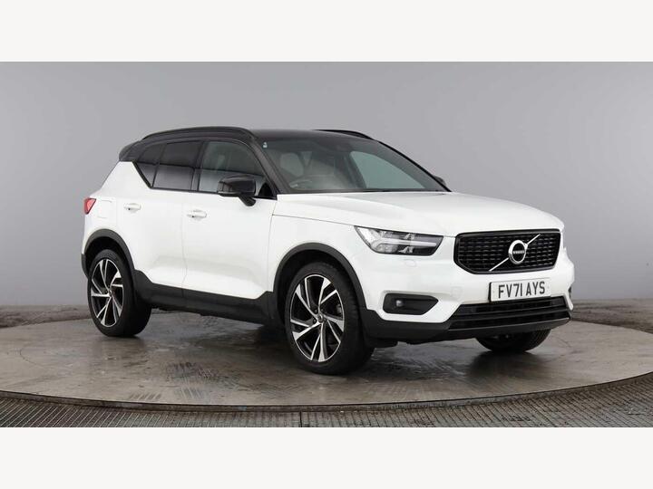 Volvo XC40 2.0 B5 MHEV R-Design Pro Auto AWD Euro 6 (s/s) 5dr