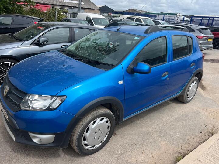 Dacia Sandero Stepway 0.9 TCe Laureate Euro 5 5dr