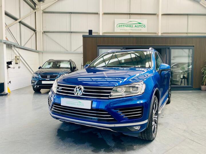 Volkswagen Touareg 3.0 TDI V6 BlueMotion Tech R-Line Tiptronic 4WD Euro 6 (s/s) 5dr