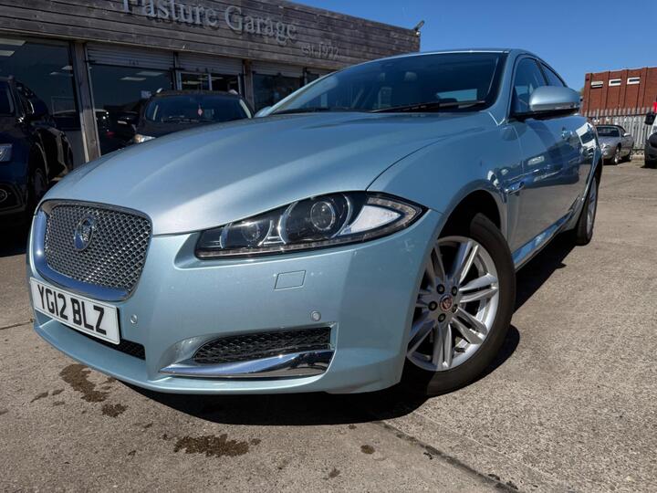 Jaguar XF 3.0d V6 Luxury Auto Euro 5 4dr
