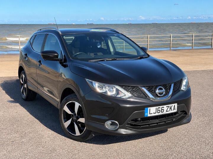 Nissan Qashqai 1.2 DIG-T N-Connecta 2WD Euro 6 (s/s) 5dr