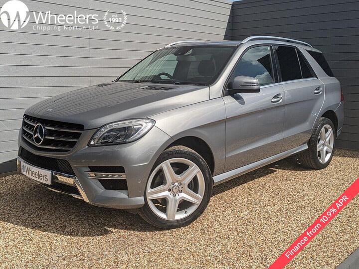 Mercedes-Benz M Class 3.0 ML350 V6 BlueTEC AMG Line G-Tronic 4WD Euro 6 (s/s) 5dr Mercedes-Benz M Class 3.0 ML350 V6 BlueTEC AMG Line G-Tronic 4WD Euro 6 (s/s) 5dr