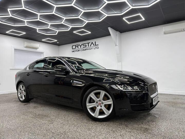 Jaguar XE 2.0d Portfolio Auto Euro 6 (s/s) 4dr