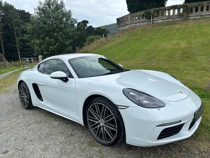Porsche 718 Cayman 2.0T PDK Euro 6 (s/s) 2dr Porsche 718 Cayman 2.0T PDK Euro 6 (s/s) 2dr