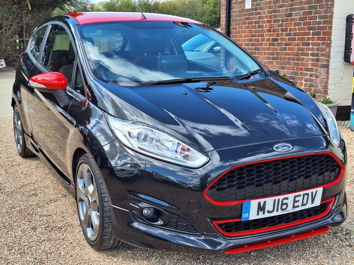 Ford Fiesta 1.0T EcoBoost Zetec S Euro 6 (s/s) 3dr