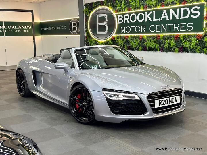 Audi R8 5.2 FSI V10 Spyder S Tronic Quattro Euro 5 2dr