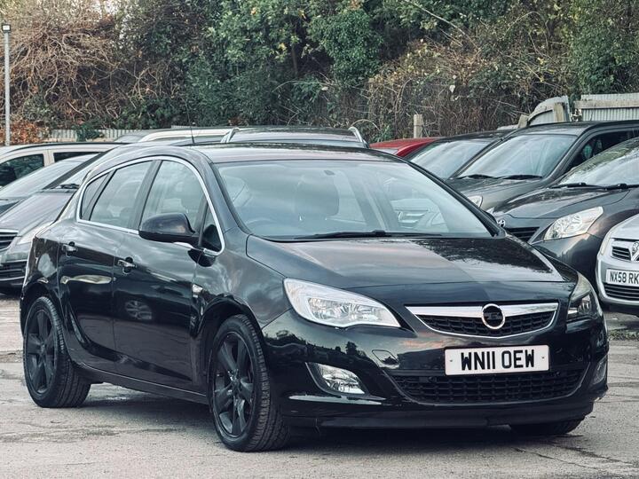 Vauxhall Astra 1.6 16v SRi Euro 5 5dr