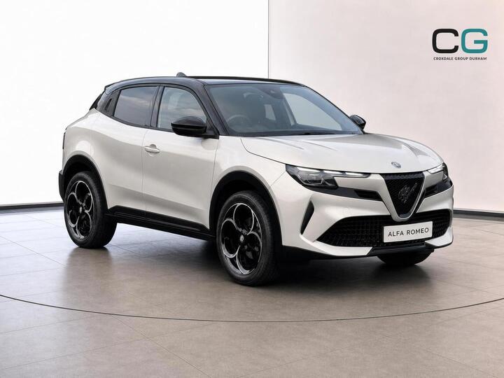 Alfa Romeo Junior 1.2 MHEV Ibrida E-DCT Euro 6 (s/s) 5dr