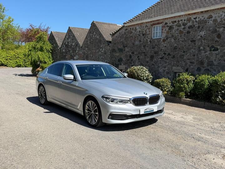BMW 5 Series 3.0 530d SE Auto XDrive Euro 6 (s/s) 4dr BMW 5 Series 3.0 530d SE Auto XDrive Euro 6 (s/s) 4dr